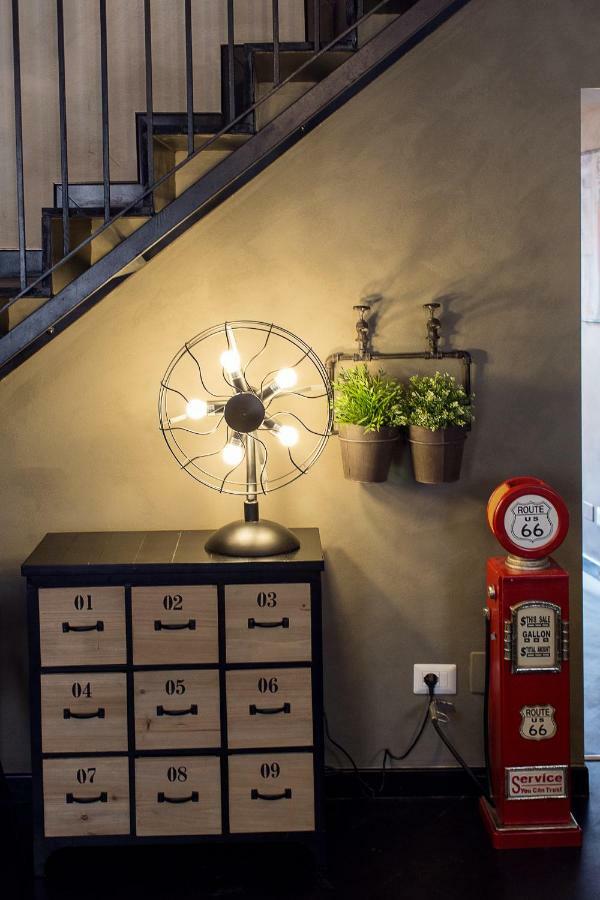 Industrial Apartment Near Duomo Milano Exterior foto