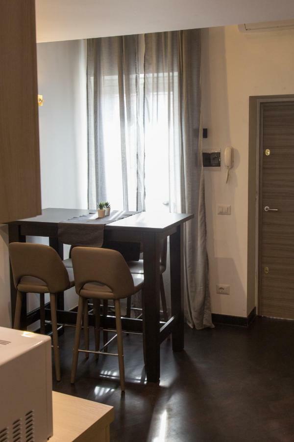 Industrial Apartment Near Duomo Milano Exterior foto