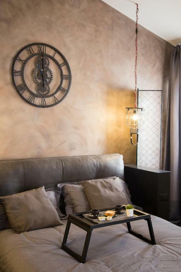 Industrial Apartment Near Duomo Milano Exterior foto