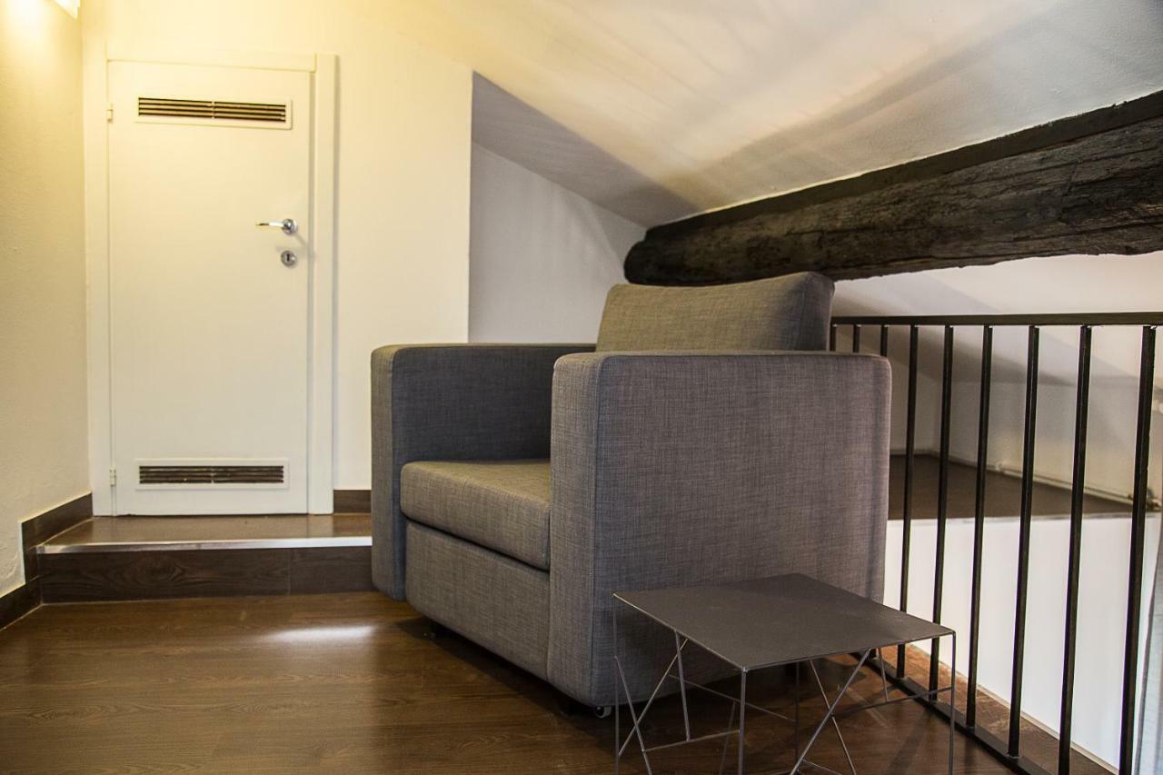 Industrial Apartment Near Duomo Milano Exterior foto